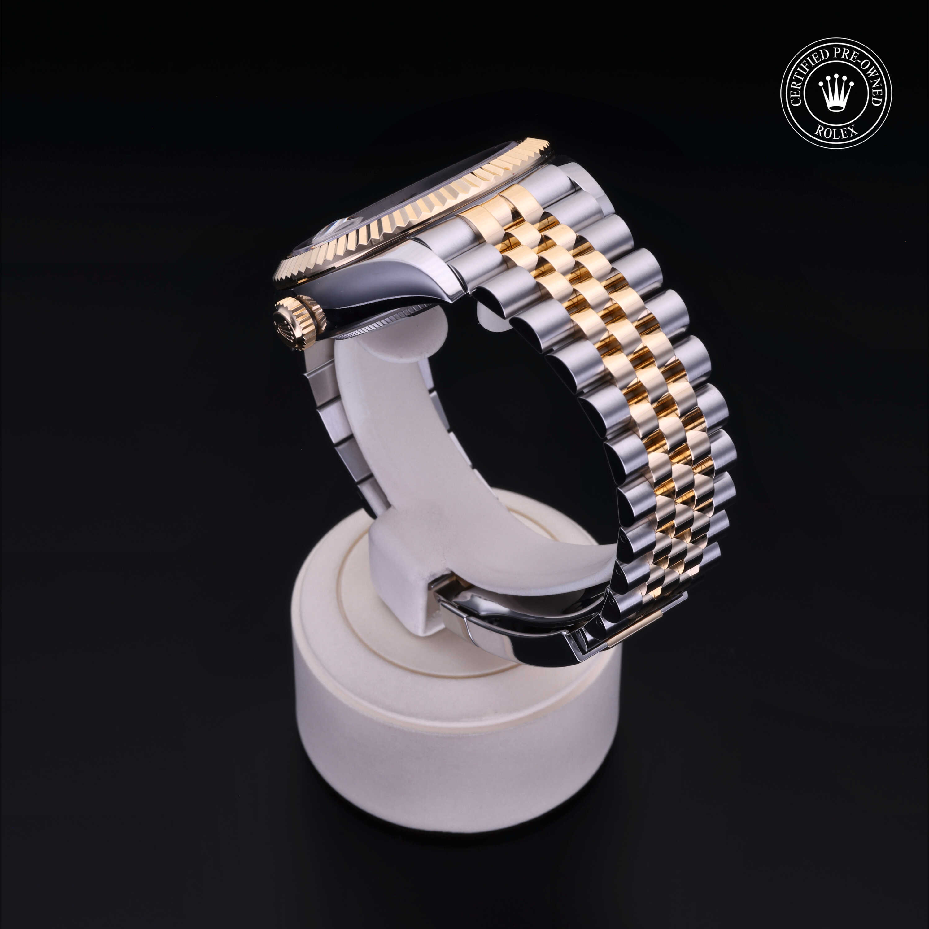 Oyster Perpetual Sky-Dweller