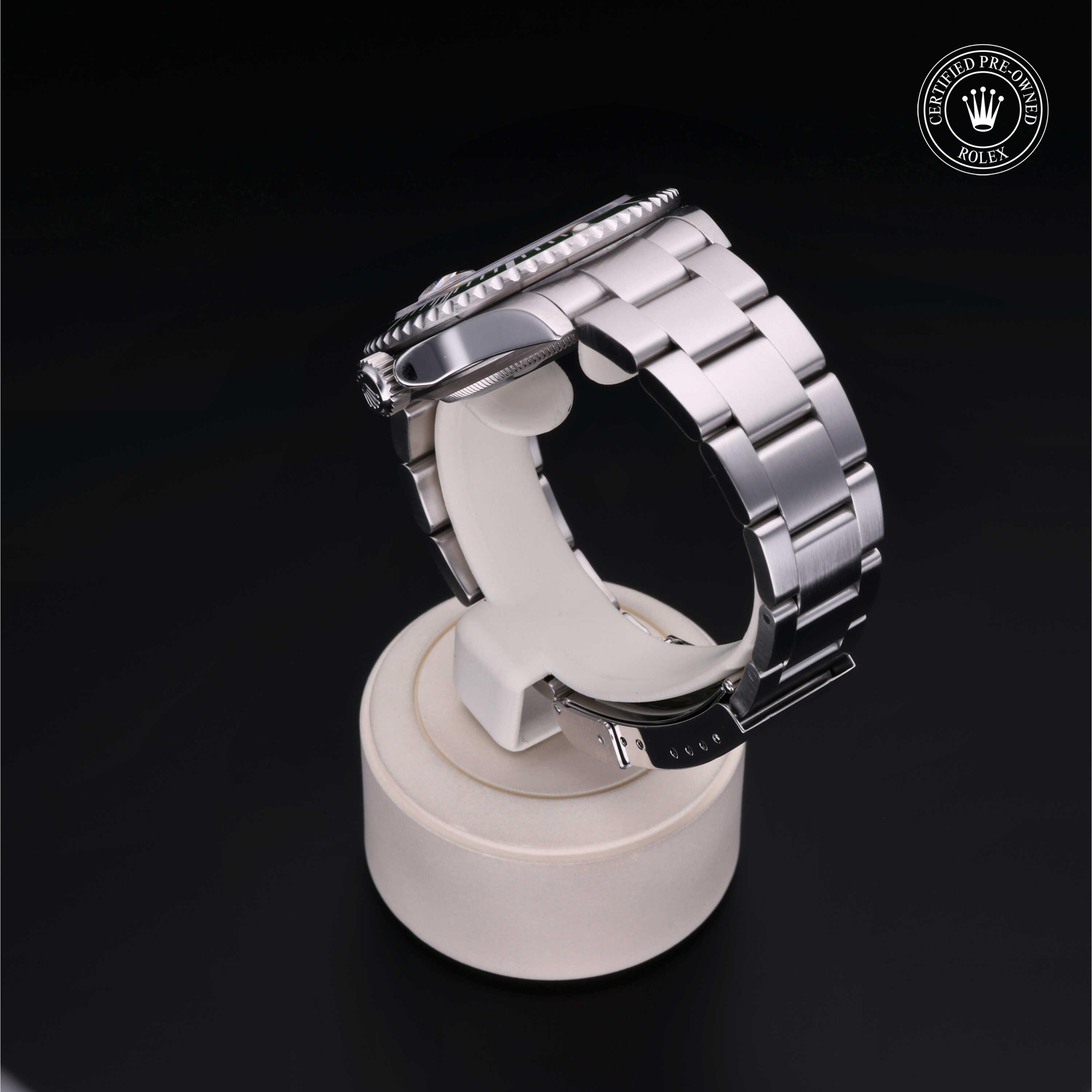 Oyster Perpetual Submariner Date