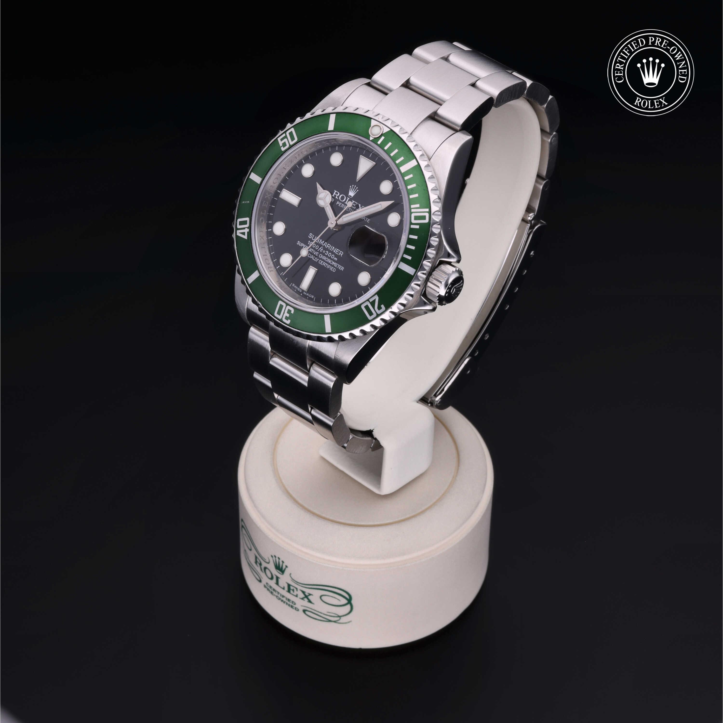 Oyster Perpetual Submariner Date