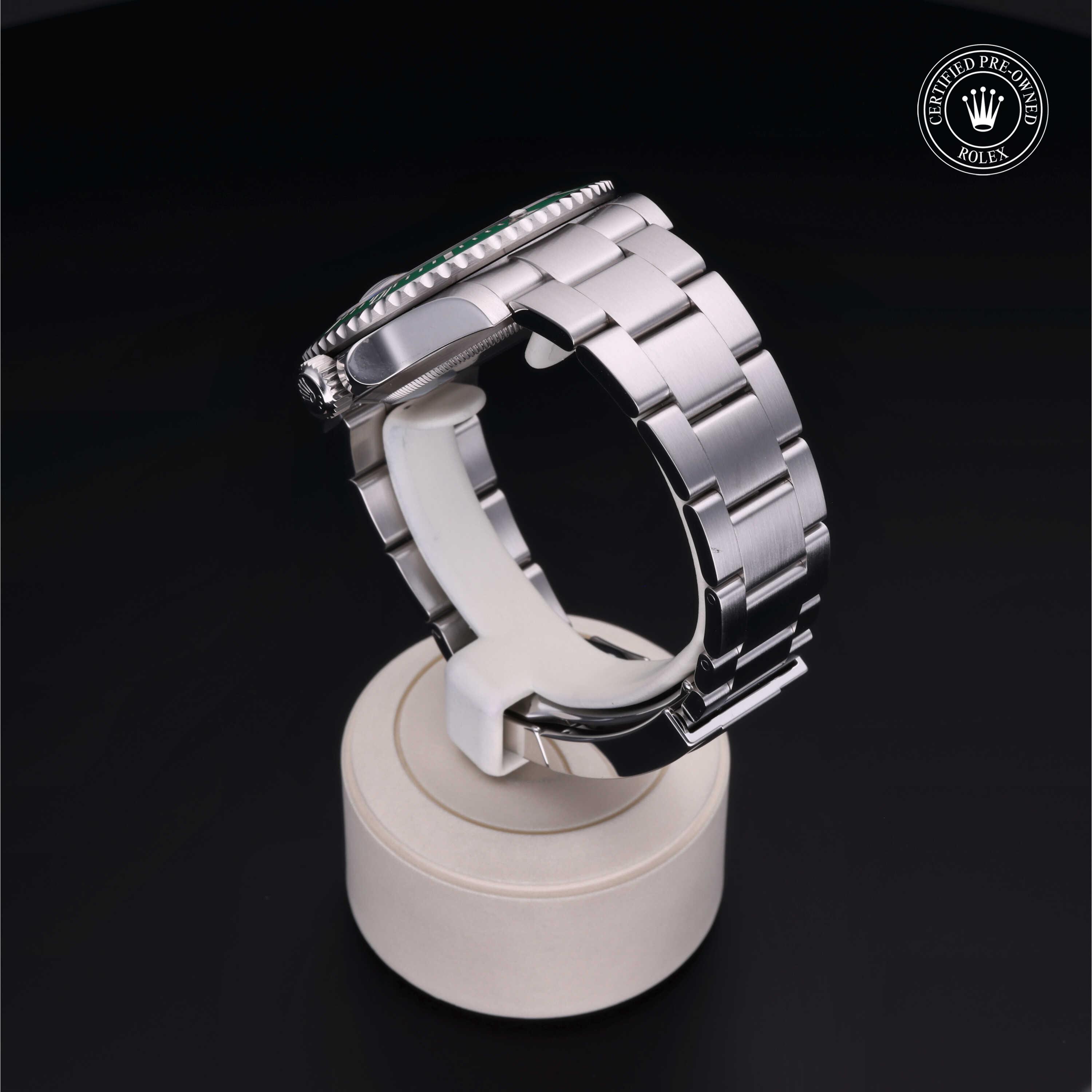 Oyster Perpetual Submariner Date