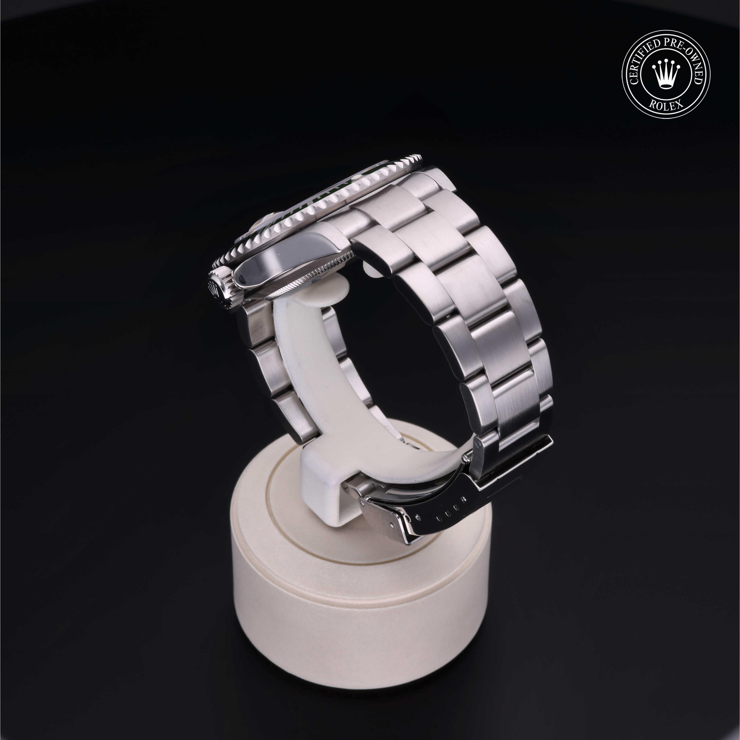 Oyster Perpetual Submariner Date