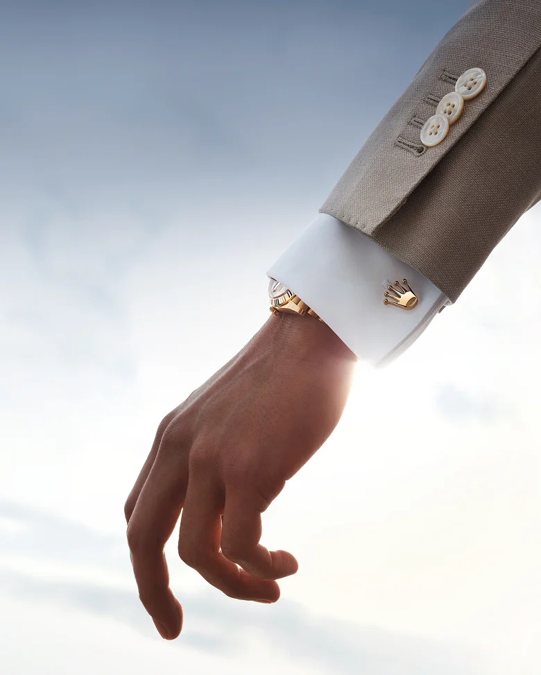 Festive Accessories Banner 2025