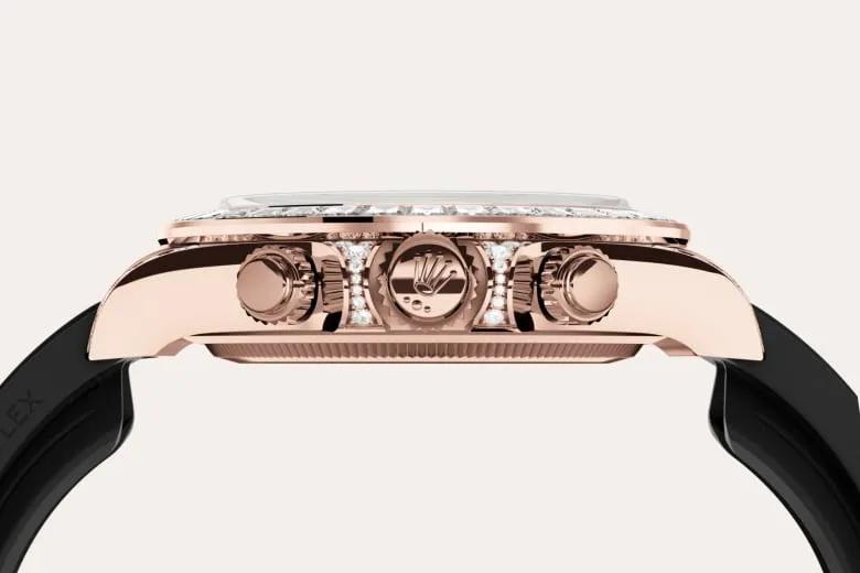 18 kt Everose gold